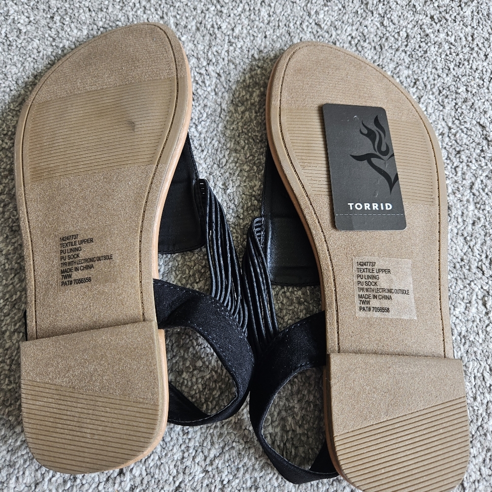 Torrid extra wide width t-strap sandal, 7ww, black - Picture 8 of 9